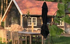 The Barn Konuk Evi